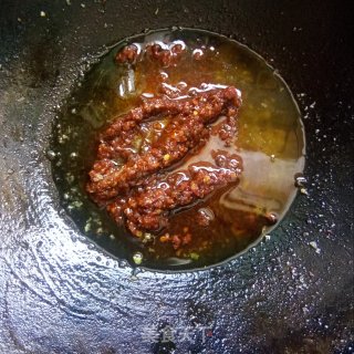 双椒鸡的做法步骤：2
