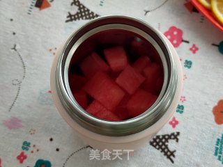 西瓜雪碧饮的做法步骤：3