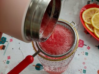 西瓜雪碧饮的做法步骤：5