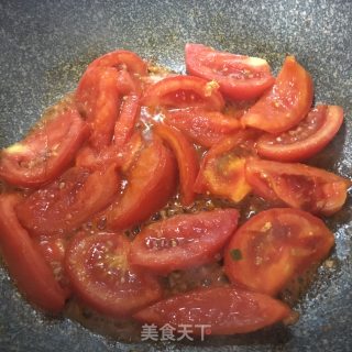 西红柿鸡蛋汤面的做法步骤：4