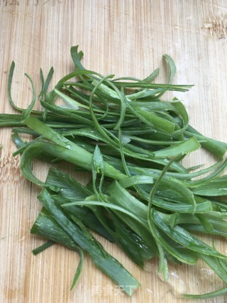 鸽肉拌土豆丝的做法步骤：7