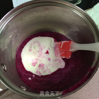 火龙果蛋糕的做法步骤：7