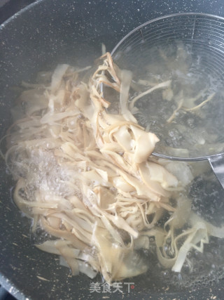 笋干烧排骨的做法步骤：3