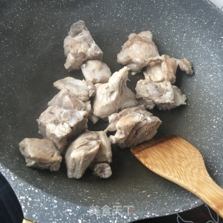 笋干烧排骨的做法步骤：9