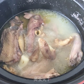 莲子淮山母鸡汤的做法步骤：16