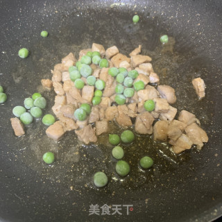 黑椒猪肉杂蔬拌面的做法步骤：8