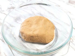 黑麦火麻复合粉杂粮馒头的做法步骤：2