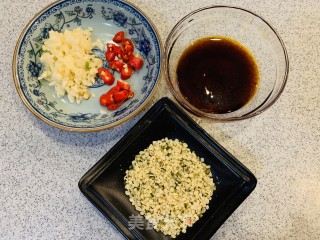 火麻油蒜蓉马齿苋的做法步骤：4