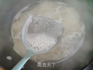 番茄肉酱意面的做法步骤：4