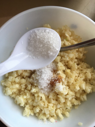 蒜蓉蒸丝瓜的做法步骤：6