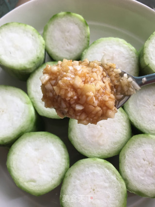 蒜蓉蒸丝瓜的做法步骤：9