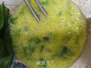 皱皮椒煎鸡蛋的做法步骤：4