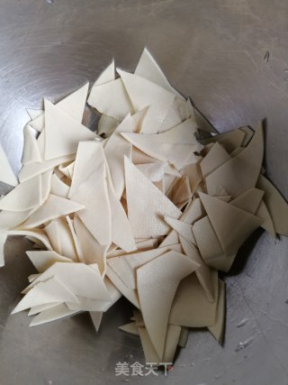 薄豆皮拌木耳的做法步骤：1
