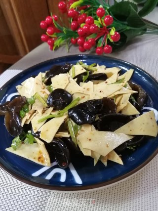 薄豆皮拌木耳的做法步骤：6