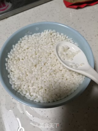 红糖糯米饭的做法步骤：3
