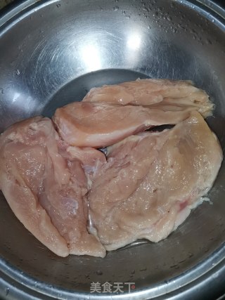 水汆丸子的做法步骤：1