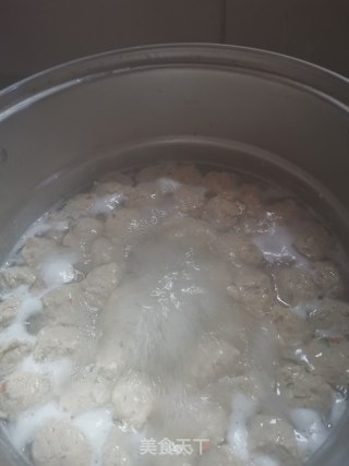 水汆丸子的做法步骤：6