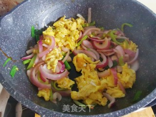 元葱炒鸡蛋的做法步骤：9