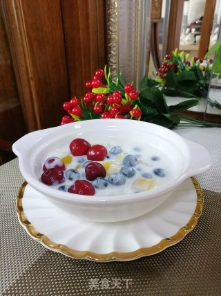 蓝莓芒果酸奶碗的做法步骤：4