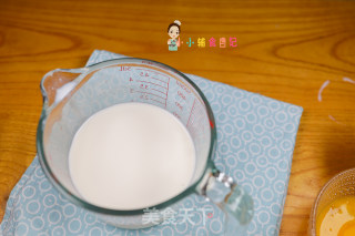 12个月以上辅食改良版小山布丁的做法步骤：1