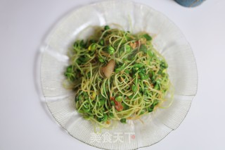 培根炒豆芽的做法步骤：7