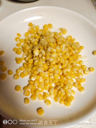 玉米炒牛肉的做法步骤：3