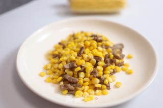 玉米炒牛肉的做法步骤：8