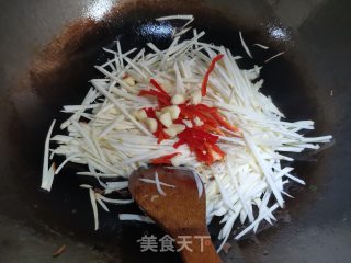 茭瓜炒牛肉的做法步骤：5