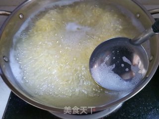 小米粥的做法步骤：4