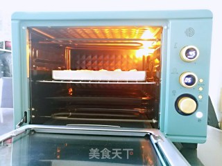 脆底蜂蜜小面包的做法步骤：13
