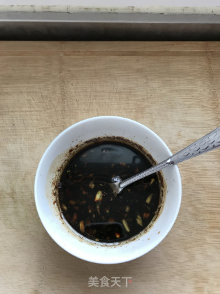 麻酱椒油凉面的做法步骤：4
