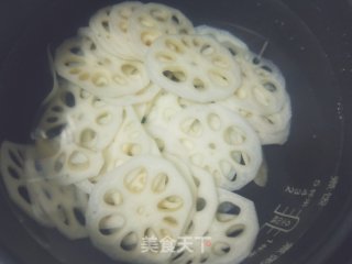 凉拌藕片的做法步骤：3