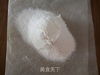 电饭煲版原味海绵蛋糕的做法步骤：2