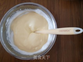 电饭煲版原味海绵蛋糕的做法步骤：9