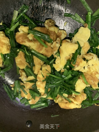 韭菜炒鸡蛋的做法步骤：5