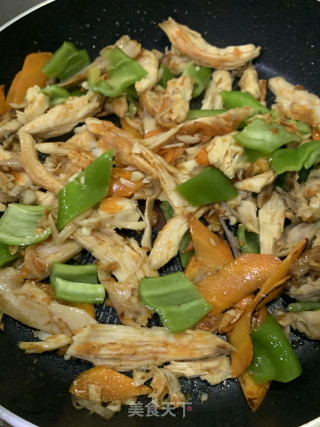 爆炒鸡胸肉的做法步骤：5