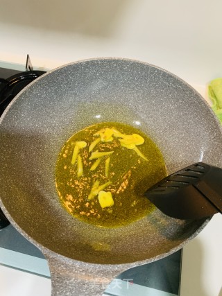 清炒大白菜的做法步骤：1