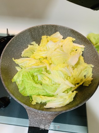清炒大白菜的做法步骤：2