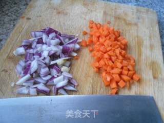 腊肉蛋炒饭的做法步骤：2