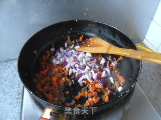 腊肉蛋炒饭的做法步骤：6