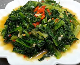 炒油麦菜的做法步骤：6