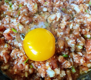 香肉抱蛋的做法步骤：3