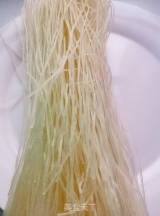 拌米粉的做法步骤：1
