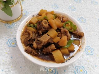 土豆烧牛尾的做法步骤：7