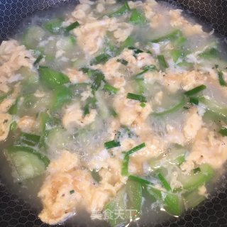 丝瓜虾皮蛋花汤的做法步骤：5