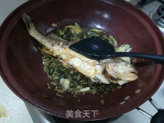 雪菜大汤黄鱼的做法步骤：7