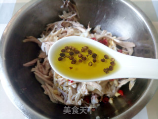 家常手撕鸡的做法步骤：11