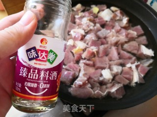 牛肉炖豆角的做法步骤：2