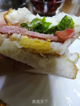 香肠三明治的做法步骤：10