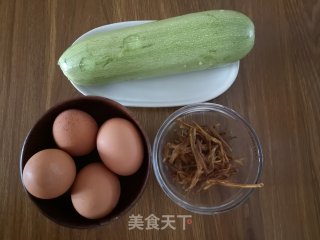 西葫芦鸡蛋煎饺的做法步骤：1